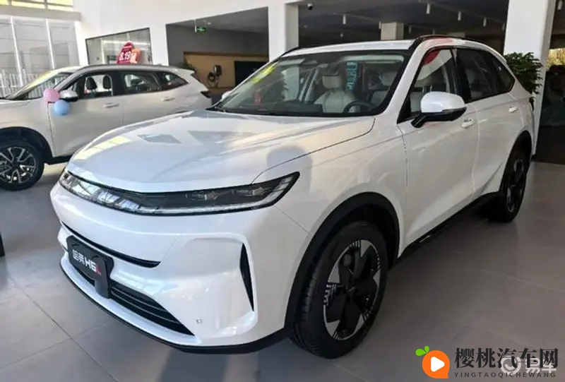 一级毛卡片：智能驾驶新突破，汽车辅助系统创新引关注-1