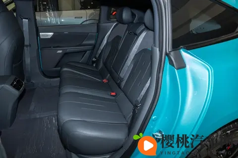 年轻人买车看这款,大溜背+无框门,激光雷达+电动尾翼,37s破百-1