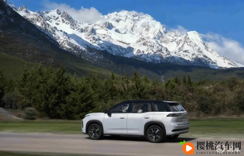 限时焕新价1048万起!埃安i60打响增程技术下沉首枪-1