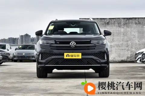 抠细节见真章:揽巡 2025 款三款四驱车型性价比硬核横评-1