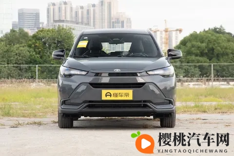 兼顾油耗与配置 丰田锋兰达双擎豪华版家用 SUV 选购参考-1