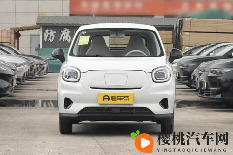 2025款零跑T03，长续航更省心，4w就能买到，究竟表现如何？-2