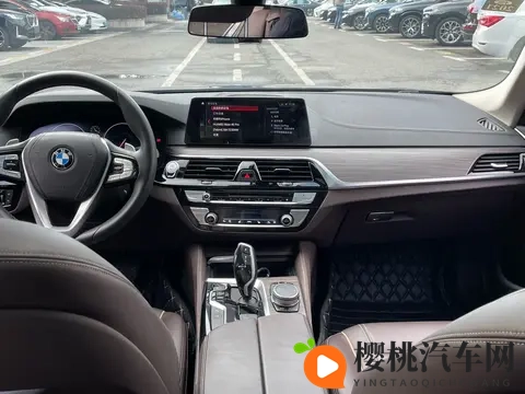 19万多拿下宝马5系，感受行政座驾的豪华与舒适！-1