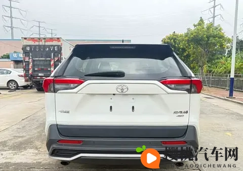 月销量涨到23213台！RAV4 荣放降到1248万，事实证明：降价很有效-1