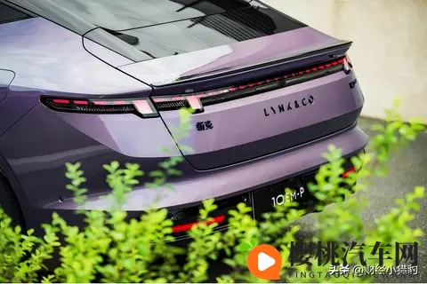 月销5077台背后,领克10 EM-P展现插混轿车界的新高度-2