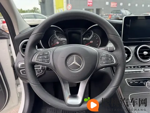 10万多拿下奔驰C级?2017款13万公里代步之选-2