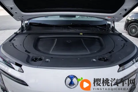 腾势 N8L上市,实力如何?-3