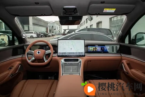 深蓝S09，增程式大6座SUV，纯电续航310公里，对比腾势N9 DM-3