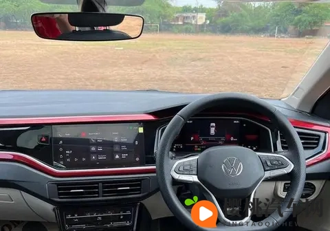 右舵车怎么打转向灯？被问住了？给你3秒思考一下-2