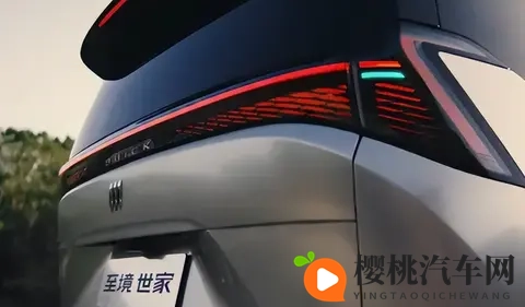 插混纯电到底怎么选?至境世家PHEV续航180公里,EV版长达632公里-2