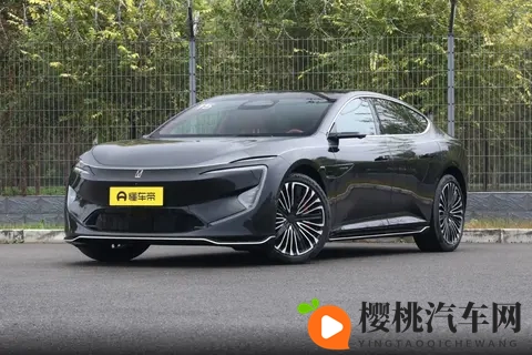 详解全新阿维塔12：可油可电，还标配4颗激光雷达+华为乾崑ADS 4-2