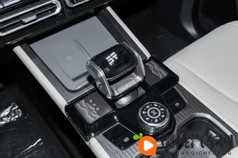 降低四驱入手门槛,新款捷途山海T1上市,指导价1579万起-2