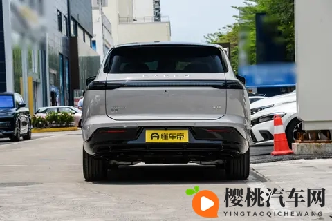 限时置换补贴1万元, 续航1615km+48秒破百, 2025款星纪元ET香吗?-2