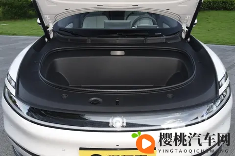 深蓝L06深度对比:如何重构15万级电车价值标杆?-1