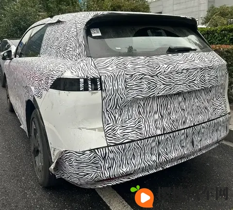 智能化或将迎来大升级 日产N8谍照曝光-2