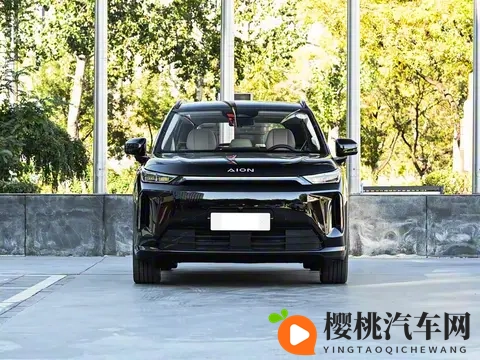 埃安全新SUV开启预售，外观沉稳大气，纯电_增程动力可选，还看啥-2
