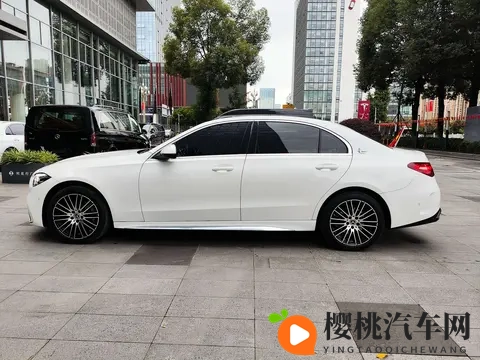 22年奔驰C级，5万公里，优雅之选，20万出头体验豪华！-2