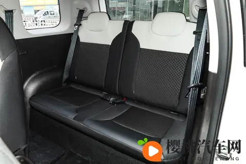 纯电微型代步车怎么?长安 Lumin 2026 款宝藏车型对比与选买建议-3