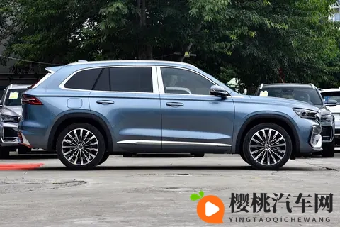 272 马力 + 8AT 才 12 万多？星越 L 东方曜让利 38 万太疯了！-3