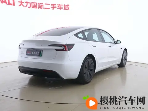 3p被两个男人换着玩：汽车租赁新潮流：个性化服务引领出行新体验-2