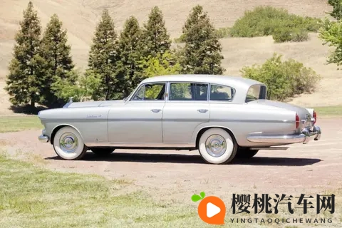 带镀金马桶的劳斯莱斯？126万欧元成交的定制传奇-2