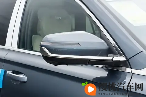 试驾星越L，20T+8155芯片，安全配置拉满，家用SUV新标杆-2