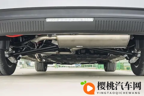 10万级家用MPV纠结?五菱星光730:把老百姓的需求,装进这台车里-1