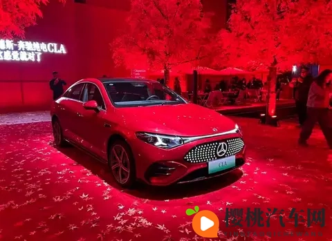 黄游下载3.0.3每天无限次免费大全华为免费2023：华为携手科技新潮流，汽车应用全面升级-2