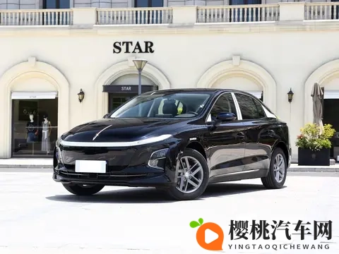 新款红旗纯电中型车售价不足9万起!全新外观更动感,续航500公里-2