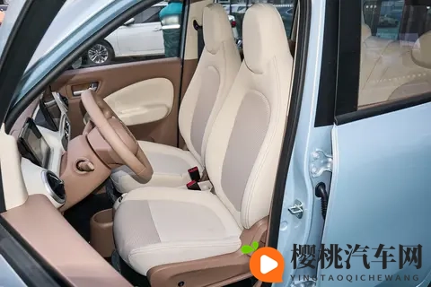 4 万级代步神车！宏光 MINIEV 2025 款全系配置解析与购车建议-3