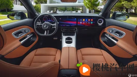 三联屏+星空顶 奔驰全新一代GLB内饰公布 12月8日推出-2