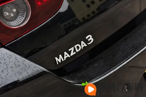 2025 款马自达 3 昂克赛拉动力表现与配置适配解读-2