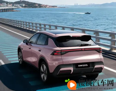 双向16°后轮转向、蟹行,岚图泰山操控灵活性堪比A级车-1