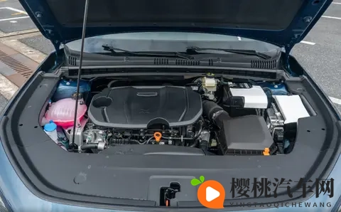 还在考虑CT5?现在买沃尔沃S60才更值!-1