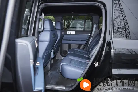 方程豹钛7:定位家庭出行“空间魔术师”,续航可达1300km-3