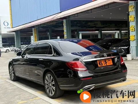 十年老友座驾，2017款奔驰E300L，豪华体验18万+-2