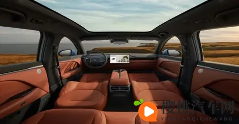 被忽略的细节!全新极狐阿尔法t5空间大比拼-2