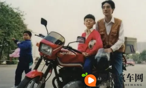 摩托车经销商风光不再:利润微薄、转型艰难,边缘化困境引深思-1