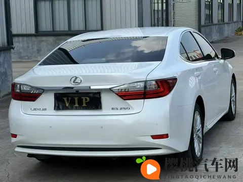 纯电续航超400km :智己LS9 3228万元起售-1