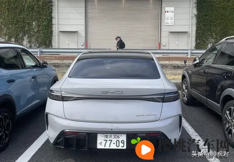 华为乾崑明标L3！驾驶员可脱手脱眼，首搭车型广州车展发布-1