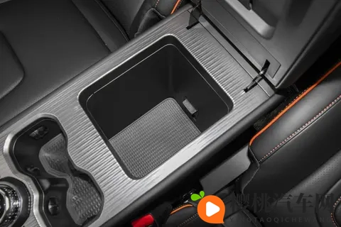 深度体验捷途山海T1:全能四驱方盒子,15万级四驱探索家-1