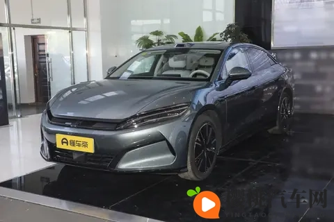 星纪元ES纯电版:中大型轿车的“真香选手”,价格香、操控稳!-2