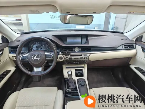 十年老友依旧优雅，11万拿下雷克萨斯ES-3