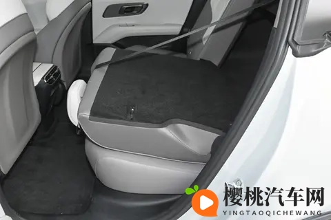 连续试驾一周,深蓝L06让我见识了什么叫做无短板家用车-3