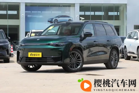 17万买6座车,选零跑C16纯电版,续航630km,空间大-2