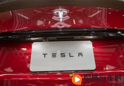 特斯拉官宣！这款车正式开售，2885万元起！-1