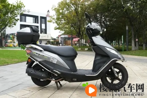 5年骑了37万公里！外卖小哥的铃木UU125还没到极限-2