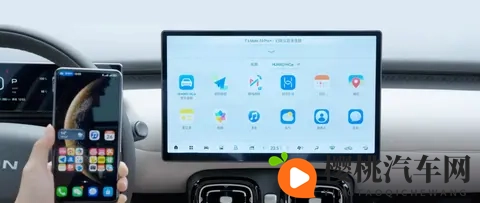 懂车保姆·新车导购之埃安UT super499万起的纯电小车，值得入吗？-3