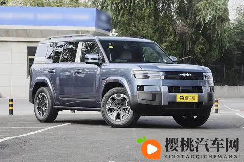 比亚迪又出爆款！科技大空间SUV，方程豹钛7实力如何？-3