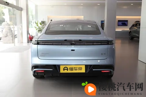 2025 款星纪元 ES：1528 万起，家用通勤与出游优选！-1